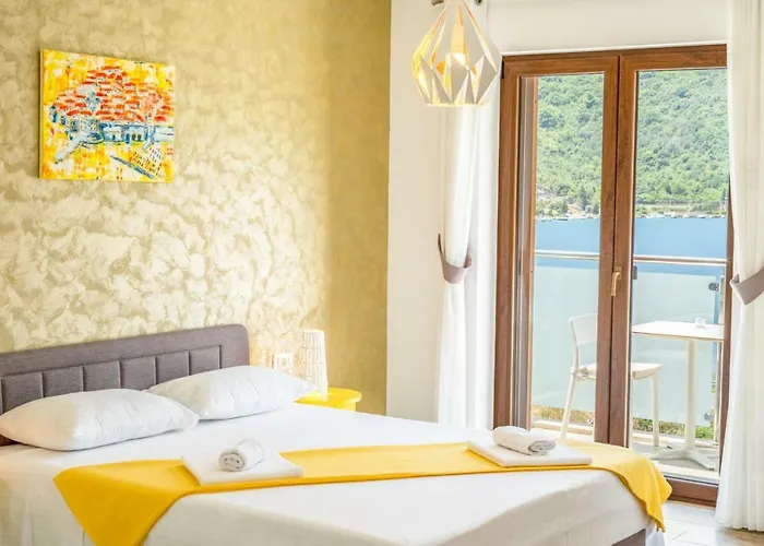 Comfort Apartment Balcony Sea View